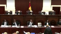Ghana: l’adoption d’une loi anti-LGBT+ reste en suspens