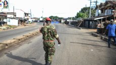 Onze personnes jugées coupables pour leur rôle dans la tentative de coup d'État en Sierra Leone