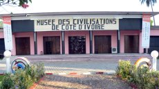 Côte d’Ivoire: quelles solutions face au déclin de la maîtrise des langues locales?