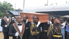 Les Togolais rendent un dernier hommage à Mgr Yves-Nicodème Barrigah, archevêque de Lomé