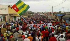 Les Togolais expriment leur soutien aux élections et offrent des opinions mitigées sur le Parlement, selon une (...)