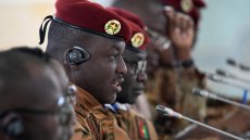 Burkina Faso : le chef de la junte militaire Ibrahim Traoré dissout le gouvernement