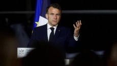 La base française à Djibouti «point de projection» pour des missions en Afrique, annonce Emmanuel Macron