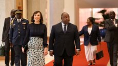 L'ex-président gabonais Bongo annonce son "renoncement définitif"