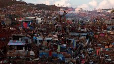 Cyclone Chido: le gouvernement comorien critiqué pour sa lenteur à venir en aide à Mayotte