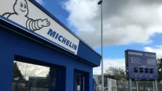 Après 60 ans en Algérie, Michelin quitte le marché : un retrait aux multiples enjeux