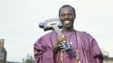 Grammy: le trophée volé d'Ali Farka Touré a été retrouvé, «c'est la fête au village»