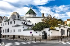 La Grande Mosquée de Paris dénonce une « campagne calomnieuse » orchestrée par CNews