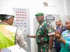 Le Chef de l'État inaugure la Centrale Solaire de la Plaine d'Ayemé